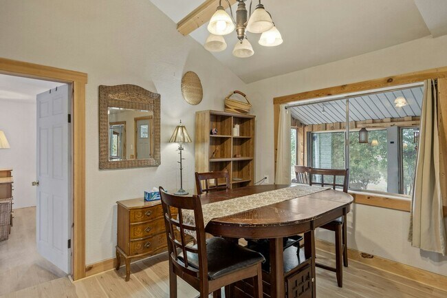 Building Photo - 5066 Iris St