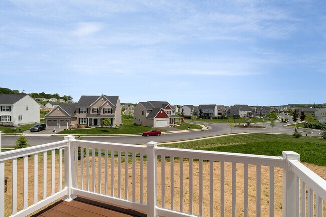 Building Photo - 1829 Shady Ln