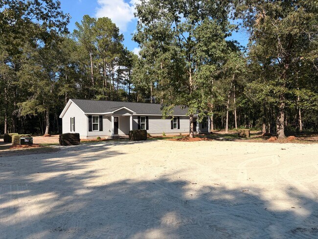Building Photo - 125 Carr Ln