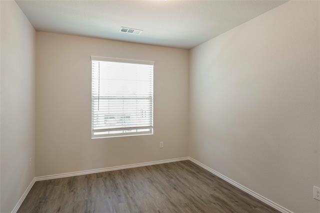 Building Photo - 1407 Mark