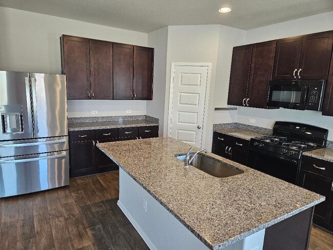 Building Photo - 162 Hayloft Ln