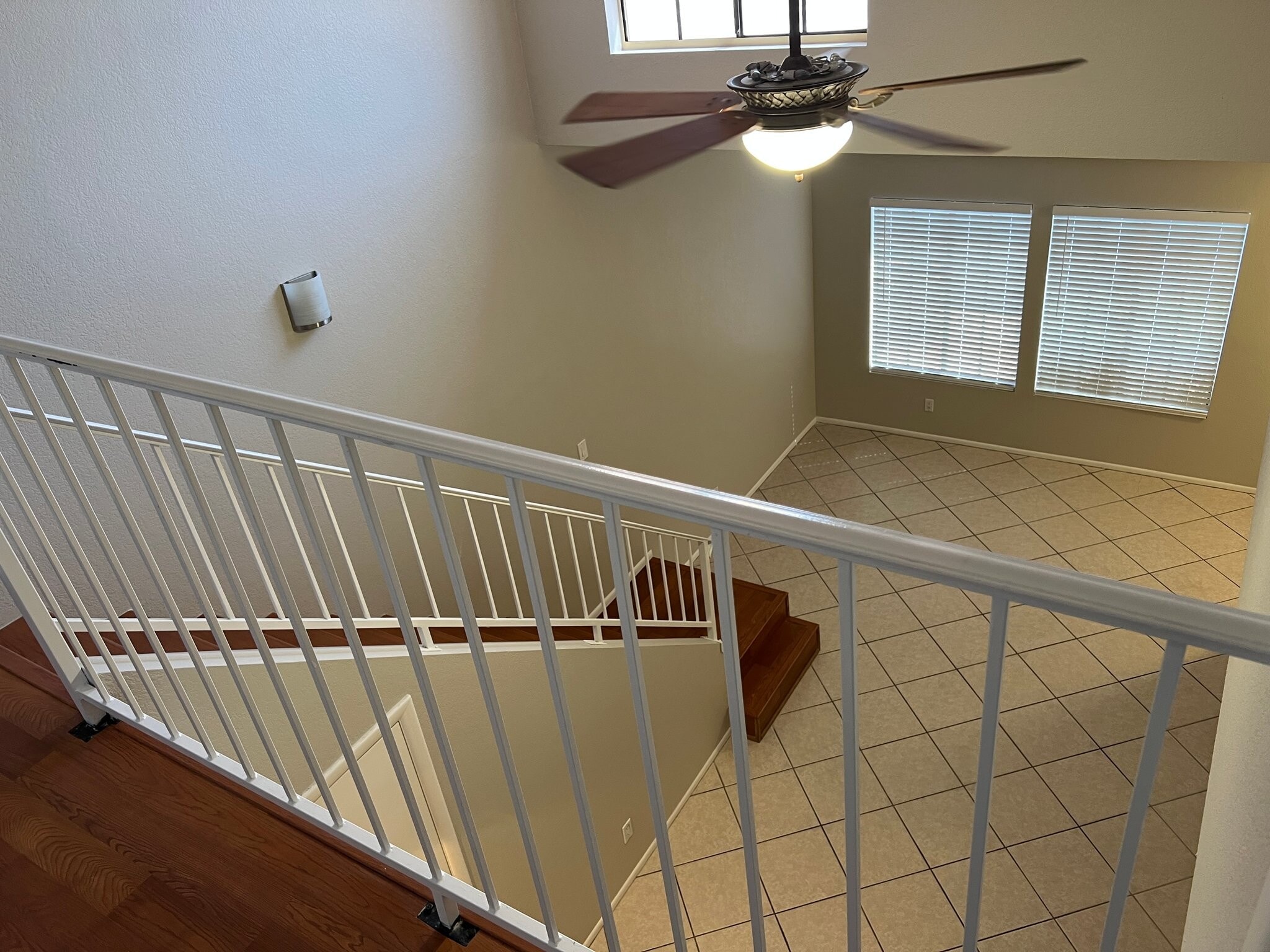 Building Photo - 8625 E Belleview Pl