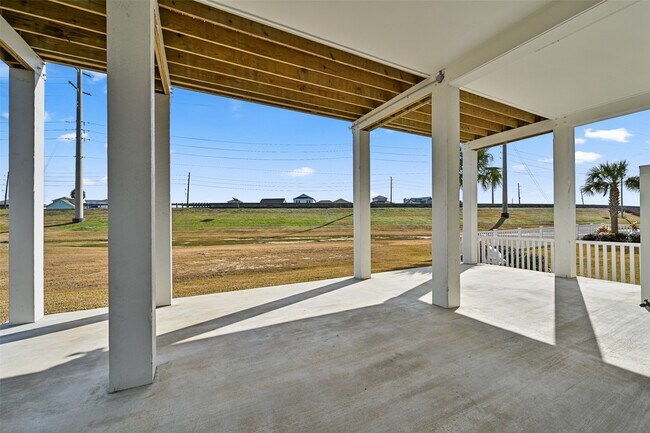 Building Photo - 25231 Sausalito Dr