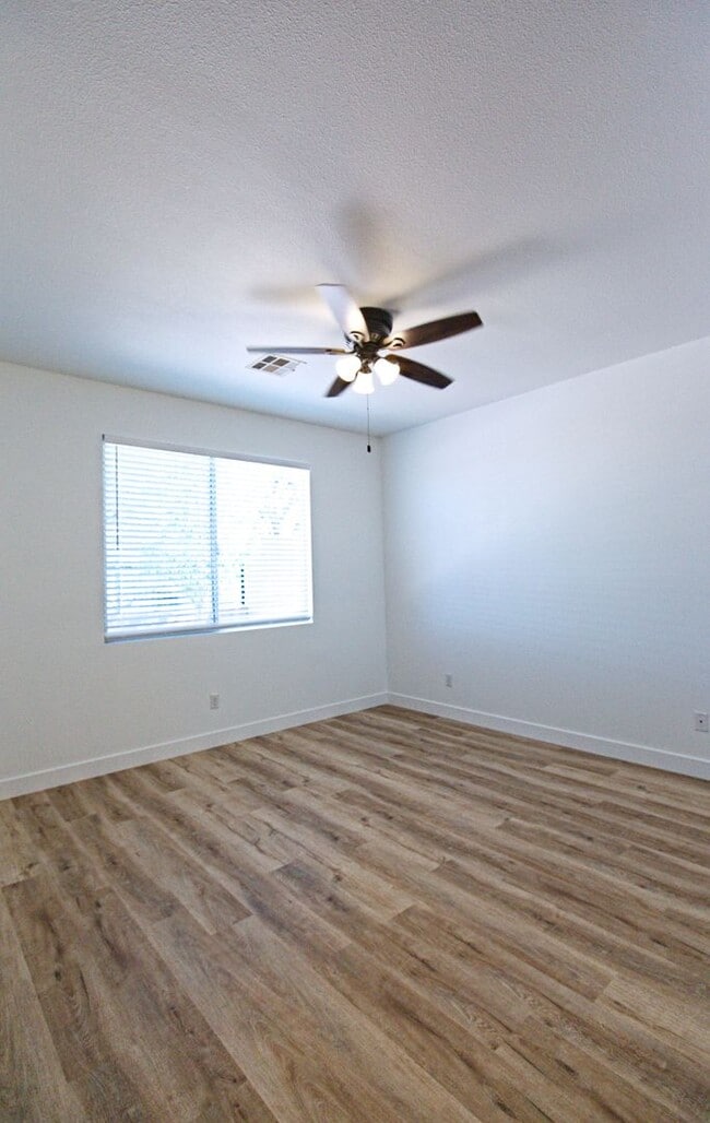 Building Photo - Beautiful One-story house in Summerlin
