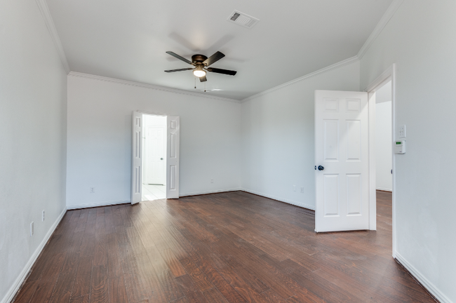 Building Photo - 18702 Riverstone Ct
