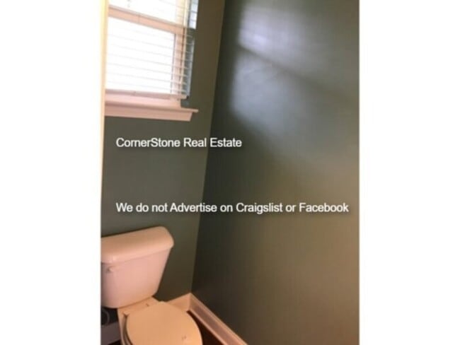 Building Photo - 391 Bison Ln