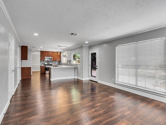 Building Photo - 4430 Echo Falls Dr