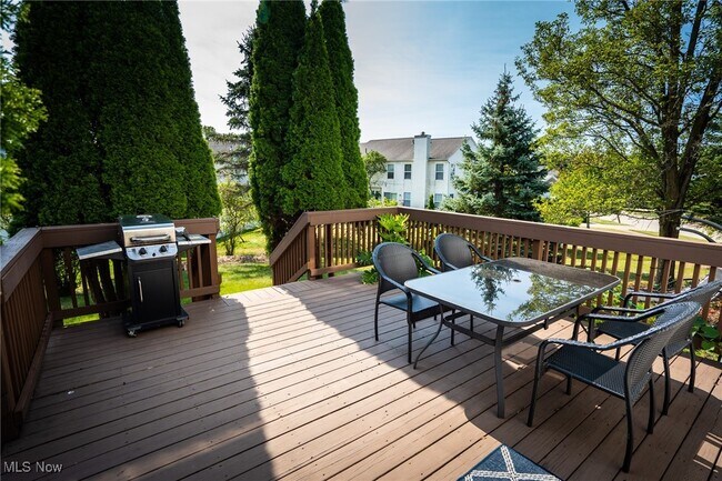 Building Photo - 2820 Francena Ct