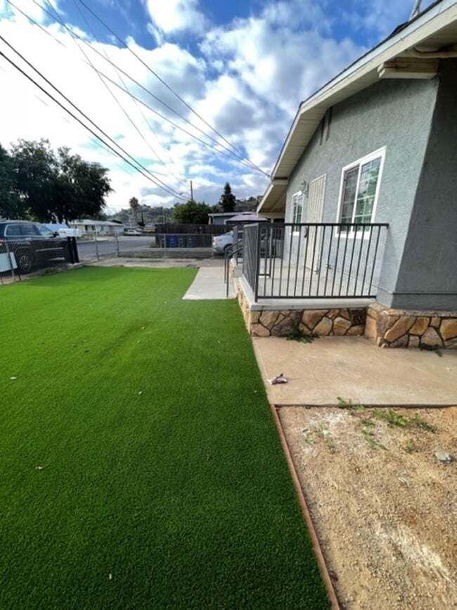 Building Photo - South 2nd- 4 Bed 2 Bath Remodeled Home in El Cajon!