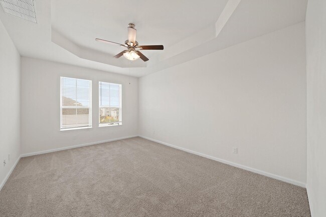 Building Photo - 13305 Moncloa Dr