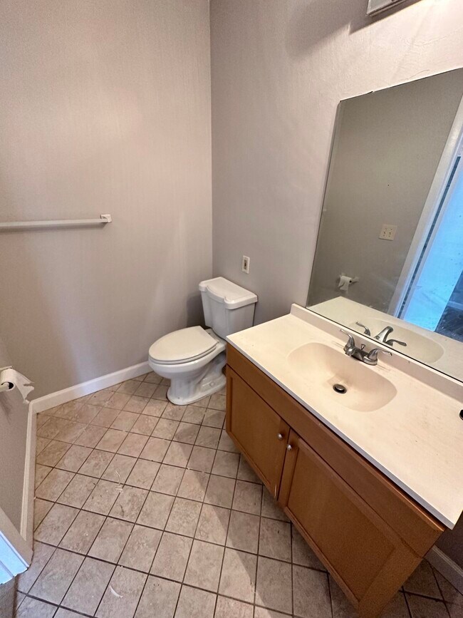 Building Photo - 815 Boynton Beach Blvd