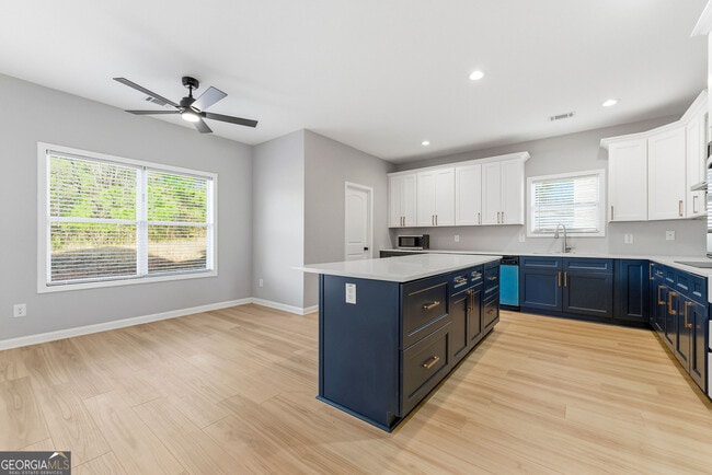 Building Photo - 77 Mary Hill Ln