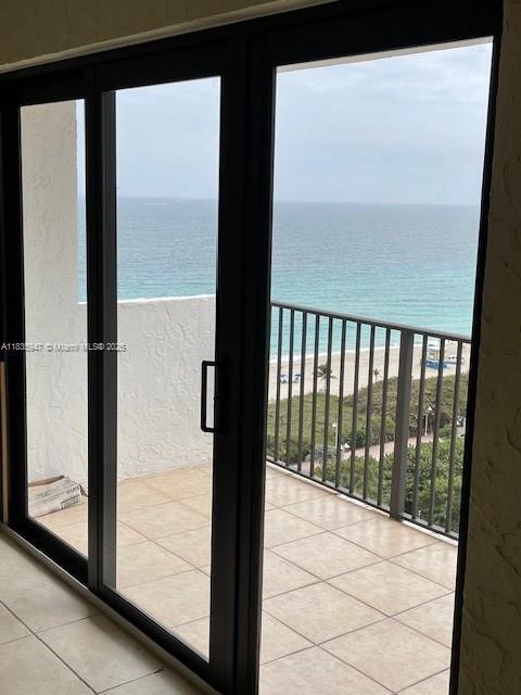 Building Photo - 1201 S Ocean Dr