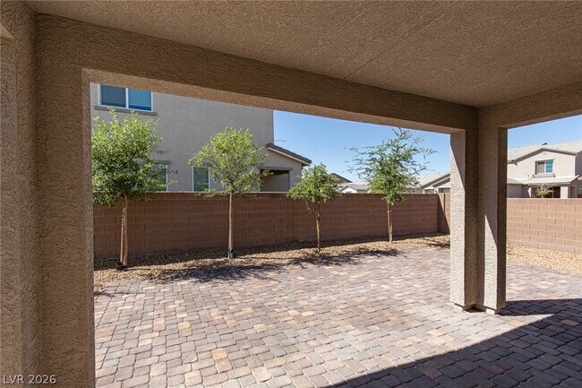 Building Photo - 1639 Dire Wolf Ave