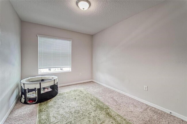 Building Photo - 3903 Silverlake Way
