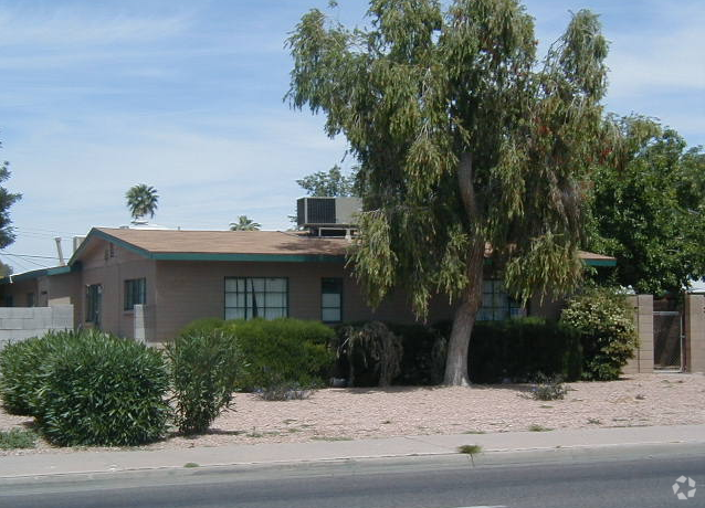 Primary Photo - West Osborn Apartments