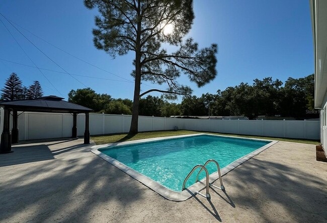 Building Photo - 4507 N Matanzas Ave