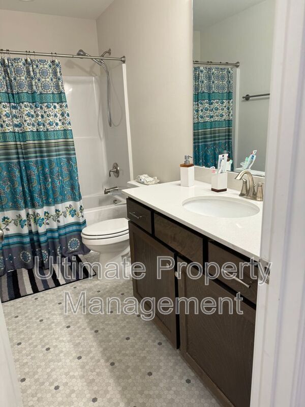 Building Photo - 1449 Lewis Landing Ave