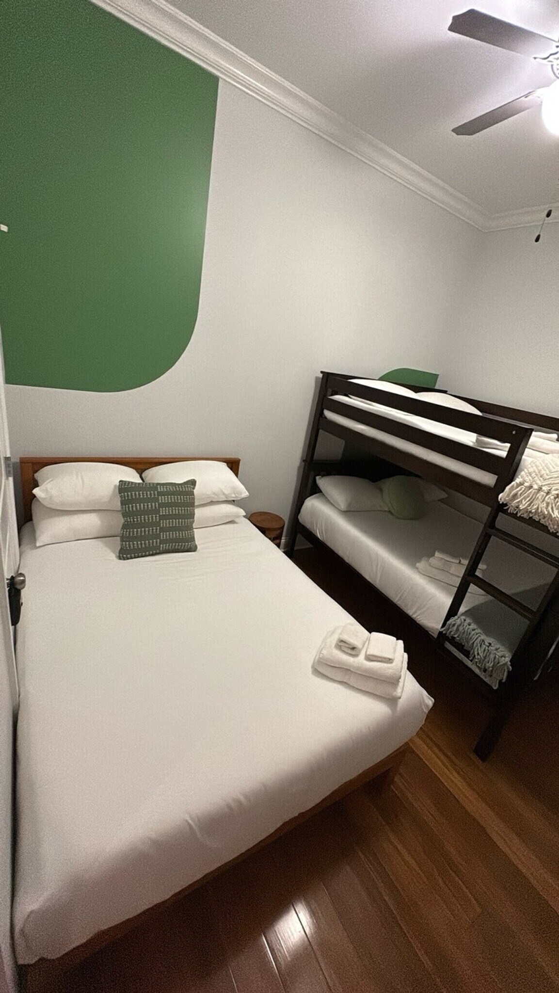 Building Photo - 1243 W Madison St