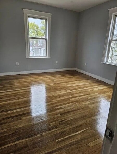 Building Photo - 31 Middleton St