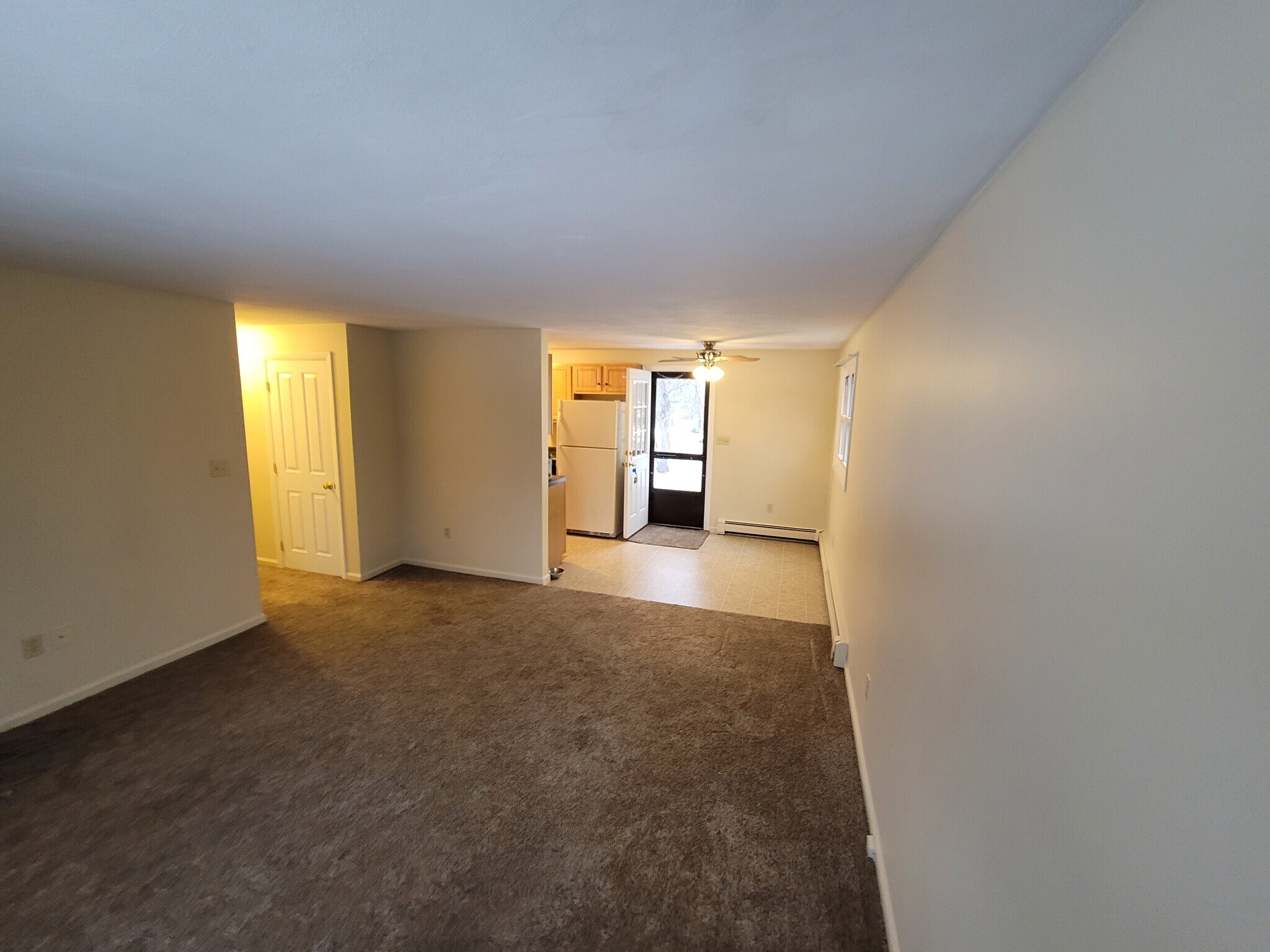 Building Photo - 16 Bucks Way