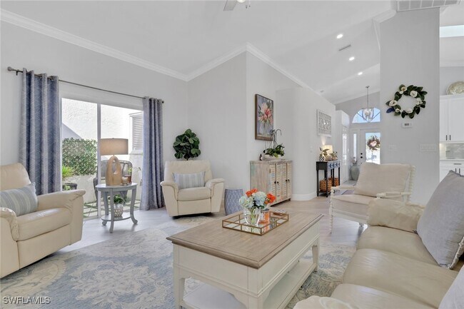 Building Photo - 1151 Jardin Dr