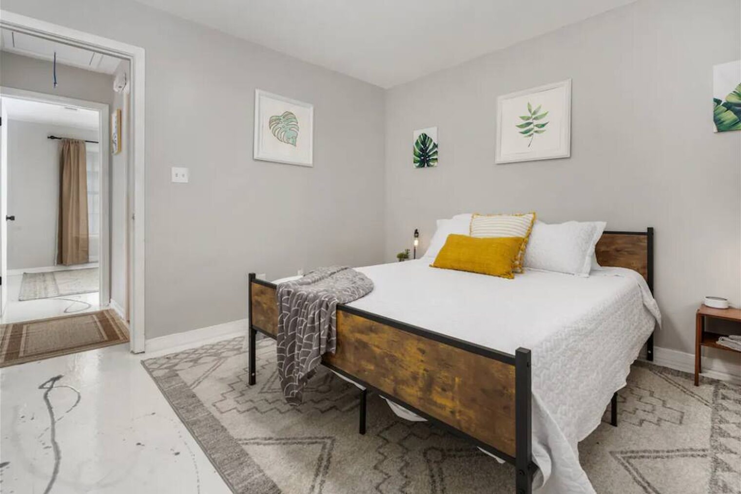 Building Photo - 2001 N 61st Ave