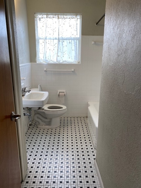 Bathroom - 1331 Landon Ave