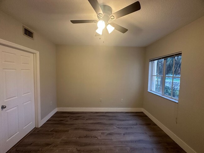 Building Photo - 2 Bedroom Condo in Aventine - Miramar