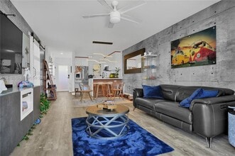 Building Photo - 8900 Washington St