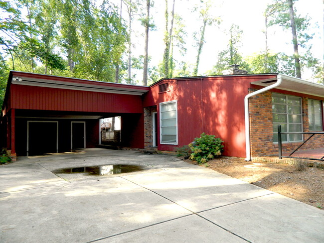 Building Photo - 404 Ashland Dr