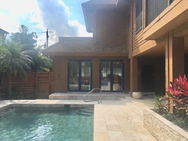 Building Photo - 122 Andrews Ave