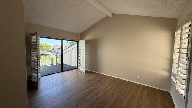 Building Photo - 626 Marlin Ct