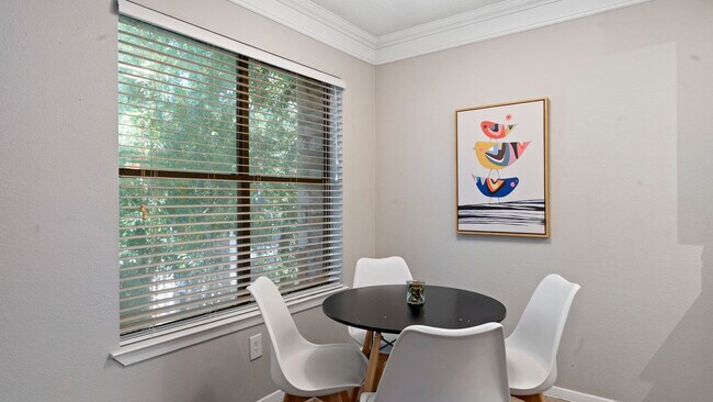 Building Photo - 5200 N Lamar Blvd