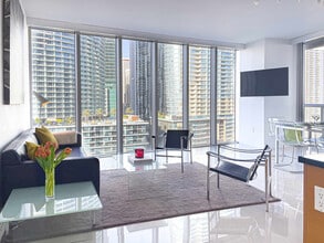 Building Photo - 485 Brickell Ave