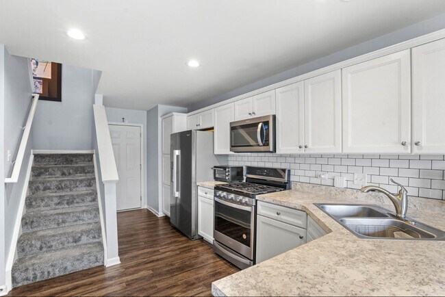 Building Photo - 11151 Vermont Cir