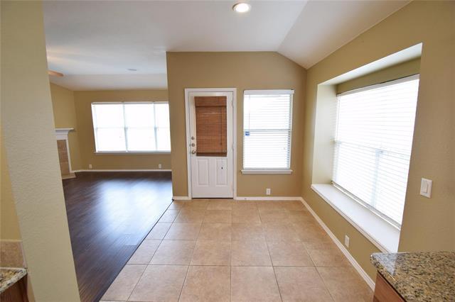 Building Photo - 1006 Abigail Dr