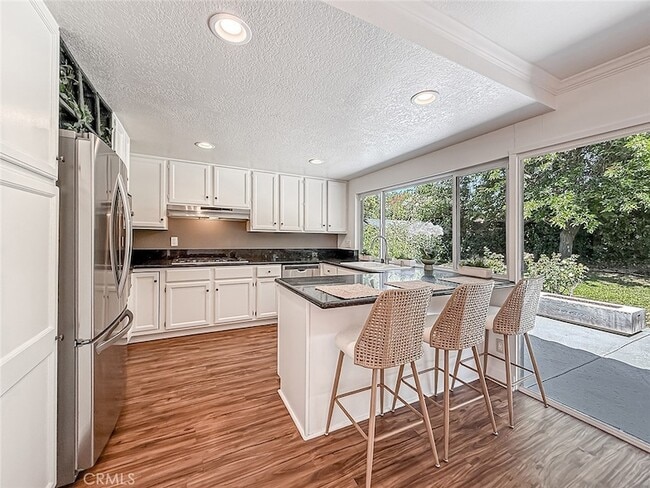 Building Photo - 31735 Bainbrook Ct