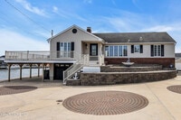 Building Photo - 21 Anegada Ave