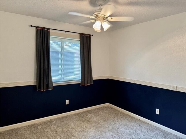 Building Photo - 8311 Edgemoor Pl