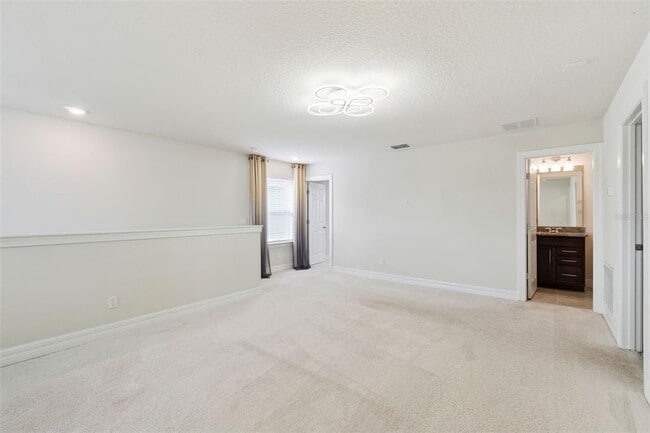 Building Photo - 2282 Nuthatch St