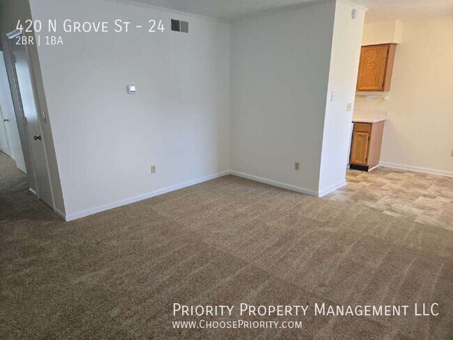 Building Photo - 420 N Grove St