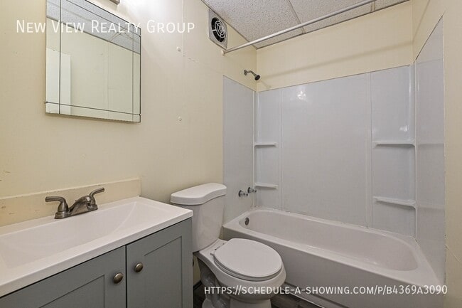 Building Photo - 260 Church St NE