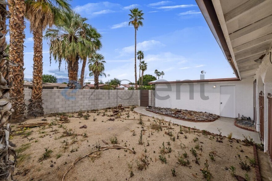 Building Photo - 43160 Virginia Ave