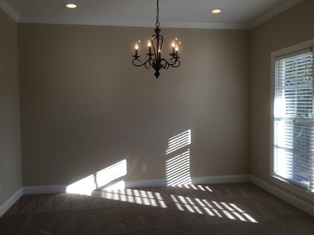 Building Photo - 5966 Armadale Dr