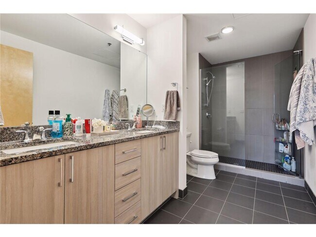 Building Photo - 1240 S 2nd St