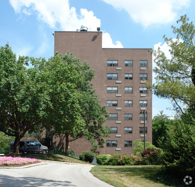 Building Photo - Sandy Hill Terrace