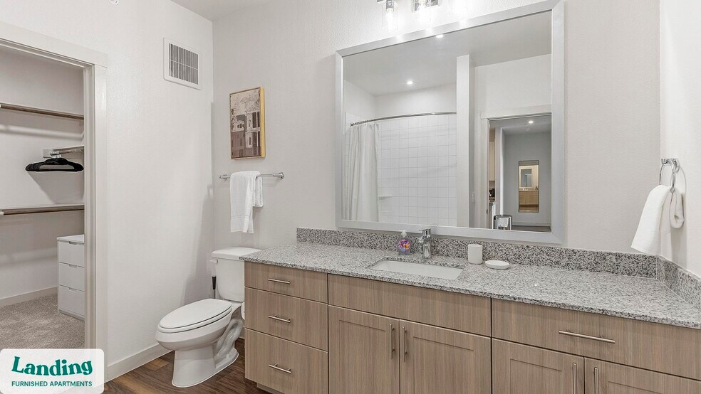 Building Photo - 255 Williamsburg Pkwy