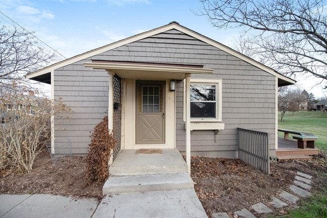 Primary Photo - 3422 Norwood St