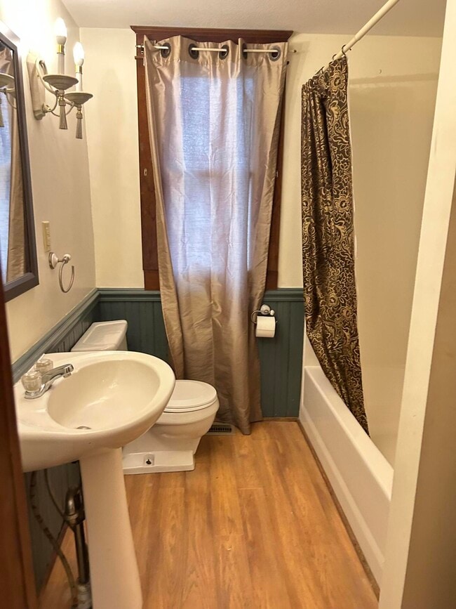 Building Photo - 9950 Prairie Lick Rd